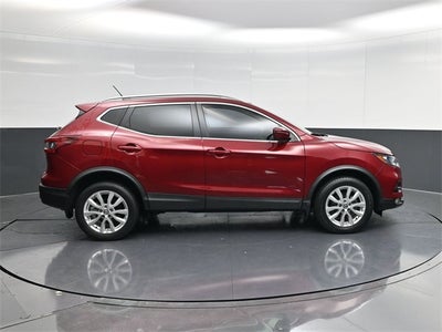 2022 Nissan Rogue Sport SV