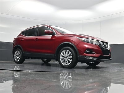 2022 Nissan Rogue Sport SV
