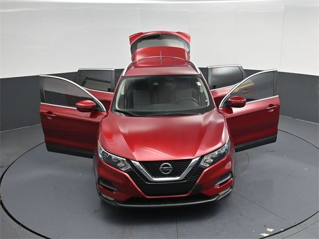 2022 Nissan Rogue Sport SV