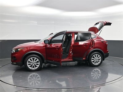 2022 Nissan Rogue Sport SV