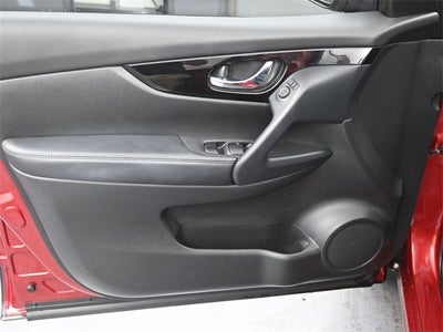 2022 Nissan Rogue Sport SV