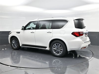 2024 INFINITI QX80 LUXE