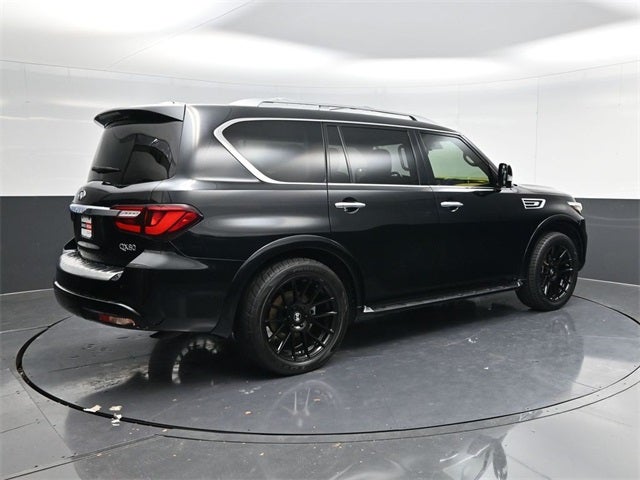 2021 INFINITI QX80 LUXE