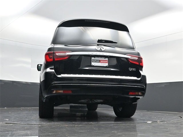 2021 INFINITI QX80 LUXE