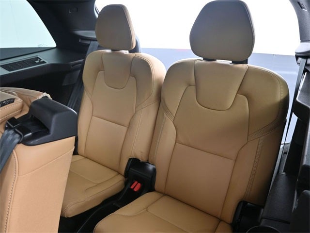 2021 Volvo XC90 Recharge Plug-In Hybrid T8 Inscription 7 Passenger