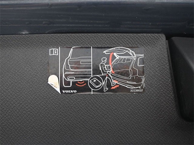 2021 Volvo XC90 Recharge Plug-In Hybrid T8 Inscription 7 Passenger