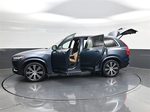 2021 Volvo XC90 Recharge Plug-In Hybrid T8 Inscription 7 Passenger