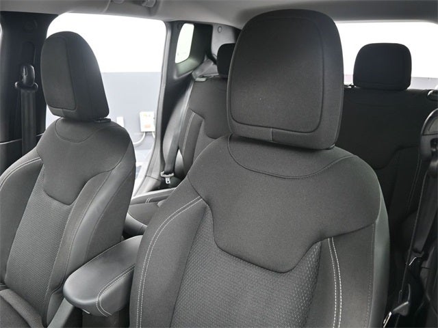 2023 Jeep Renegade Altitude